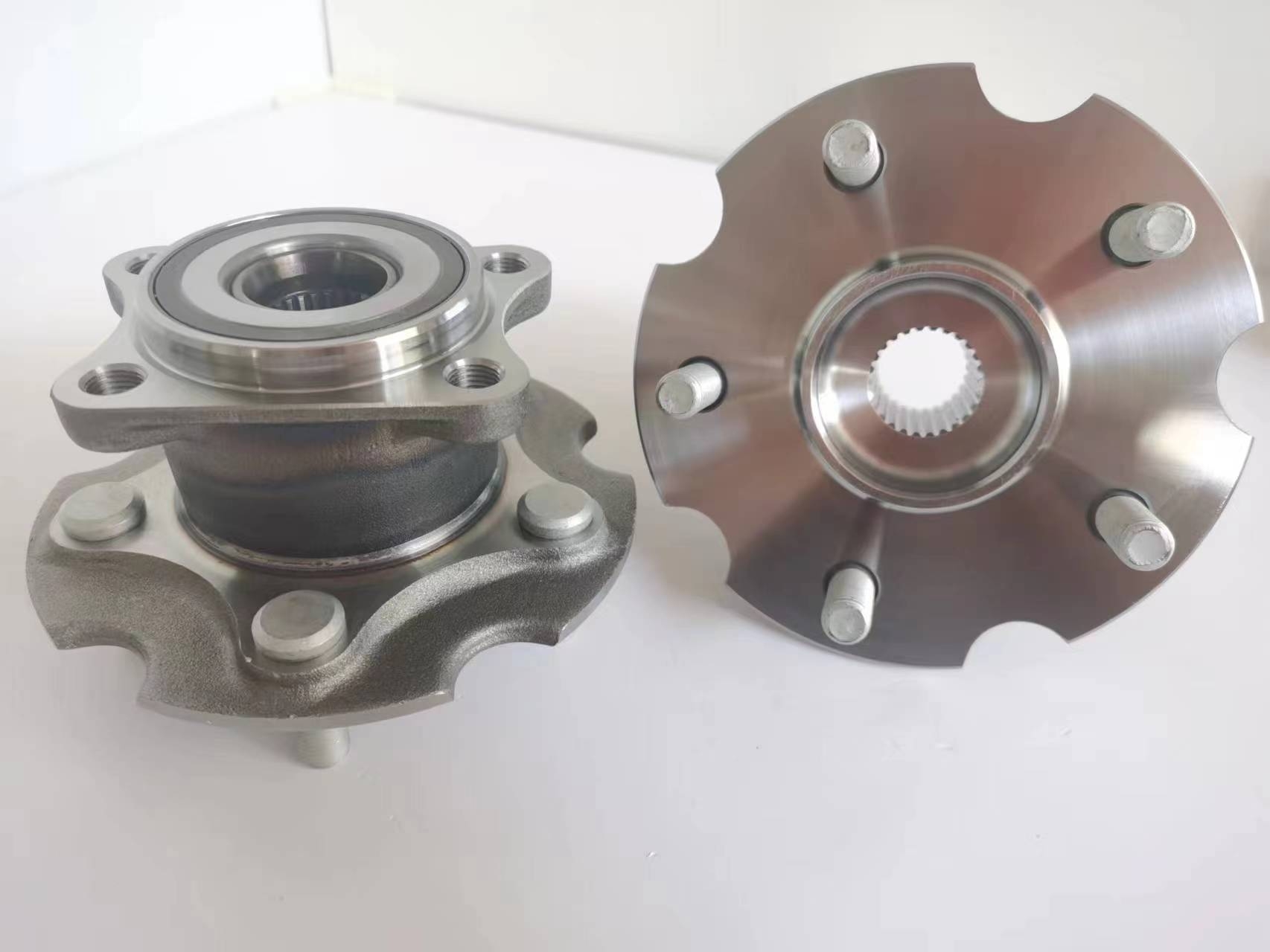 512374 wheel hub bearing