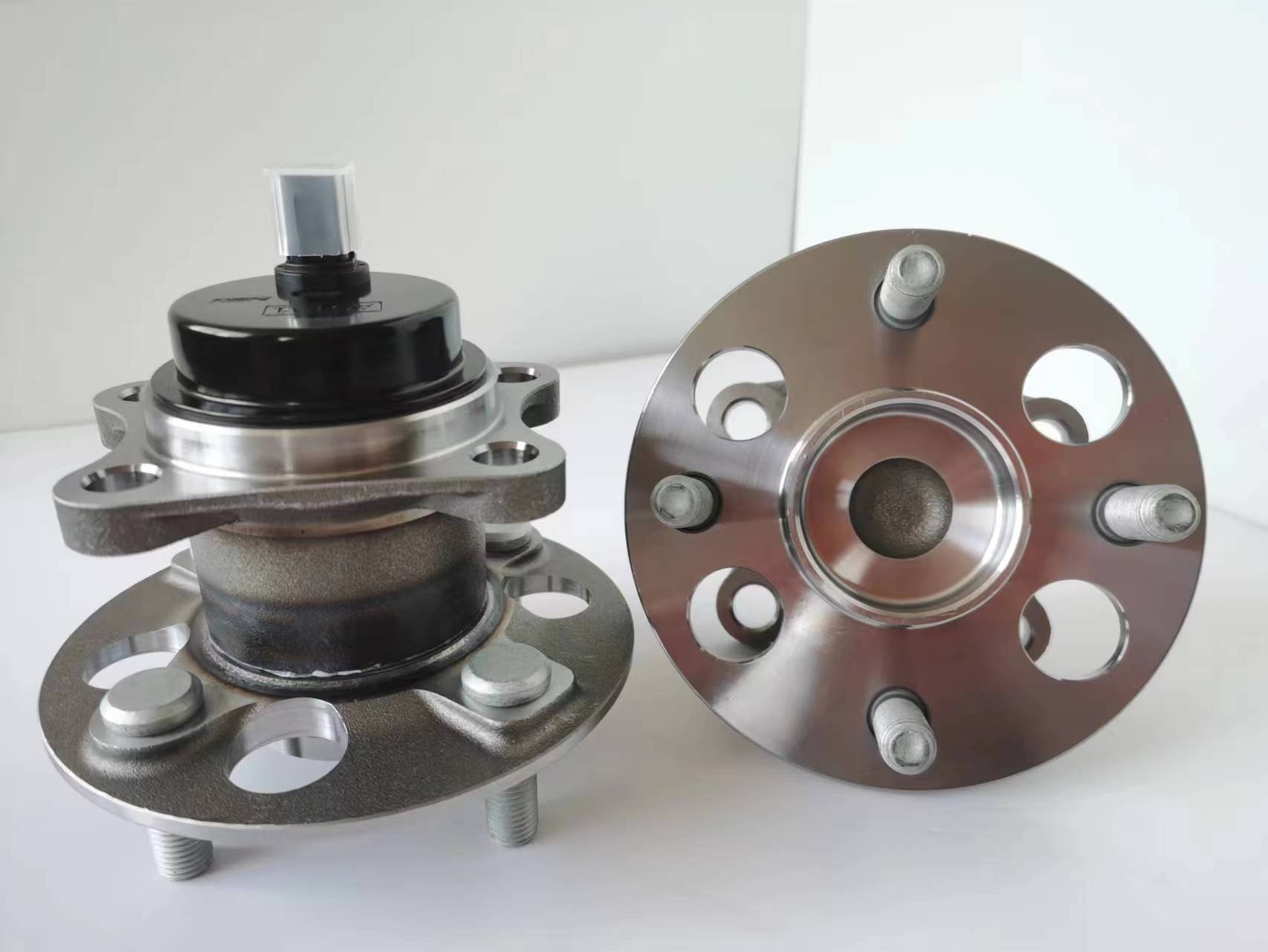 512370 hub bearing